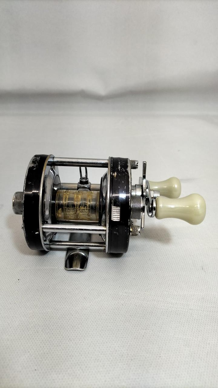ABU AMBASSADEUR Old reel 5000C - Image 2