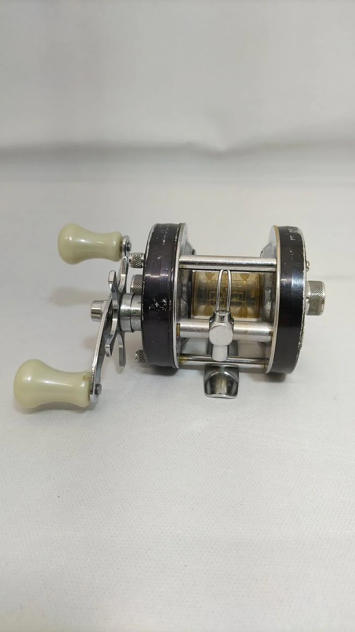 ABU AMBASSADEUR Old reel 5000C - Image 4