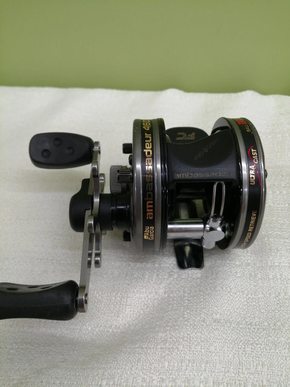 ABU GARCIA Baitcasting Reel AMBASSADEUR 4600C GUNNAR - Image 3