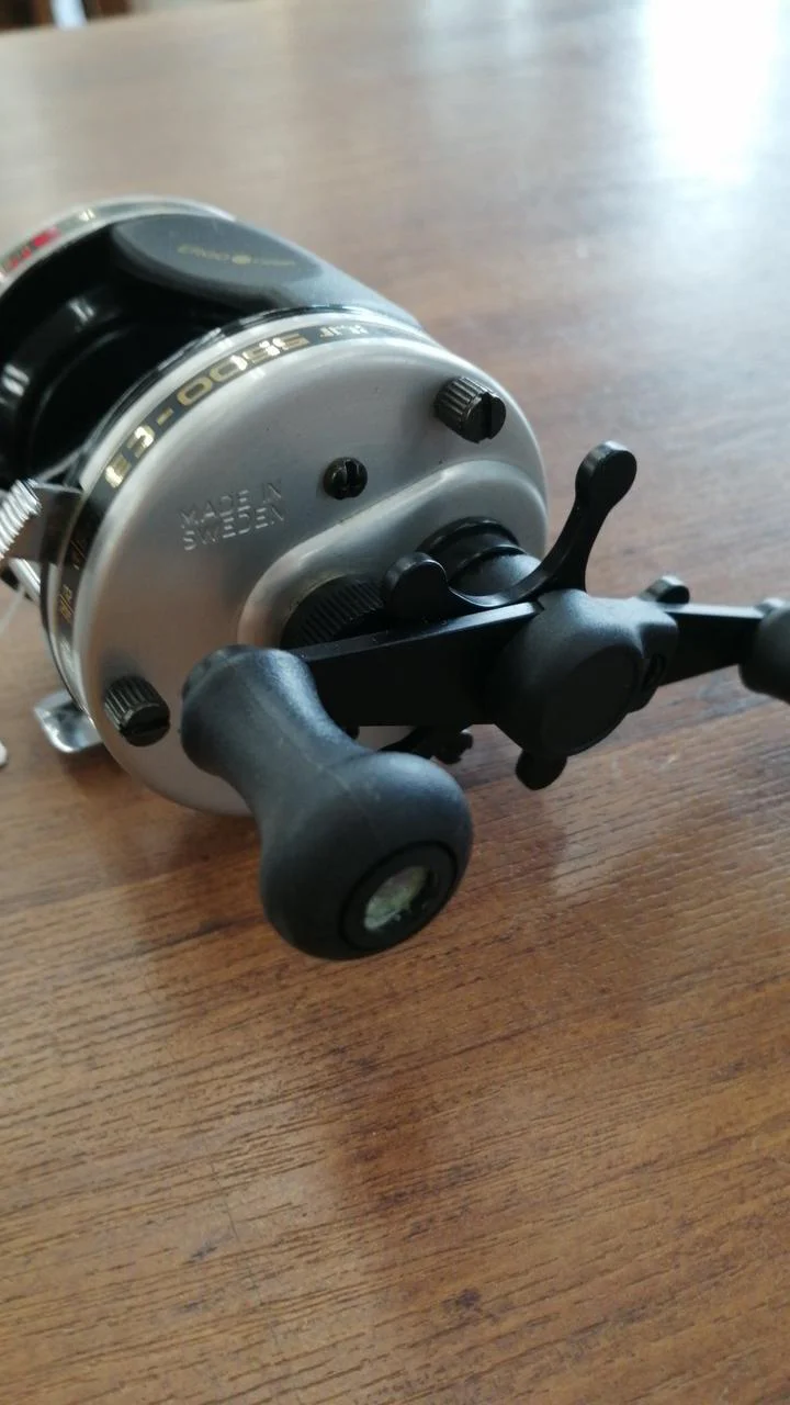 ABU GARCIA. Baitcasting Reel AMBASSADEUR 5500C3 - Image 6