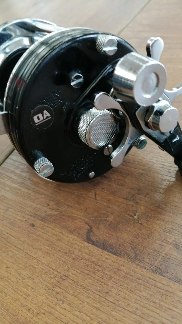 ABU GARCIA Baitcasting Reel AMBASSADEUR 6000C 70TH - Image 6