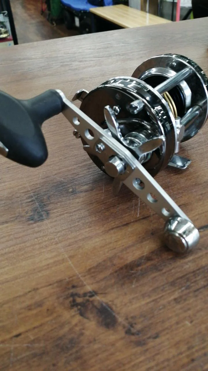 ABU GARCIA Baitcasting Reel AMBASSADEUR 6500CS ROCKET GUNA - Image 2