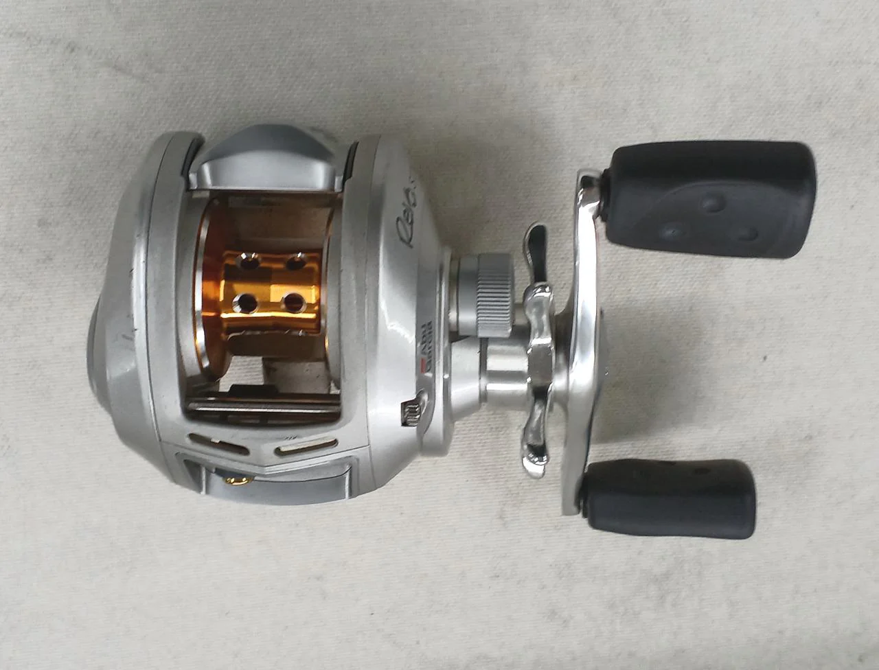 ABU GARCIA Baitcasting Reel (Left Handle) AMBASSADEUR REVO STX-LHS - Image 3