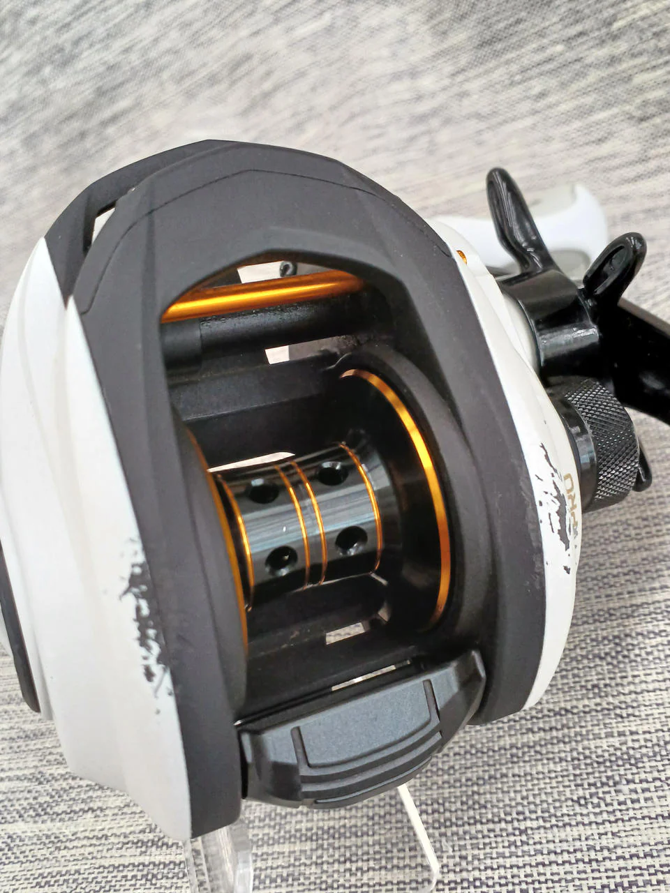 ABU GARCIA Baitcasting Reel MAX4PRO - Image 6