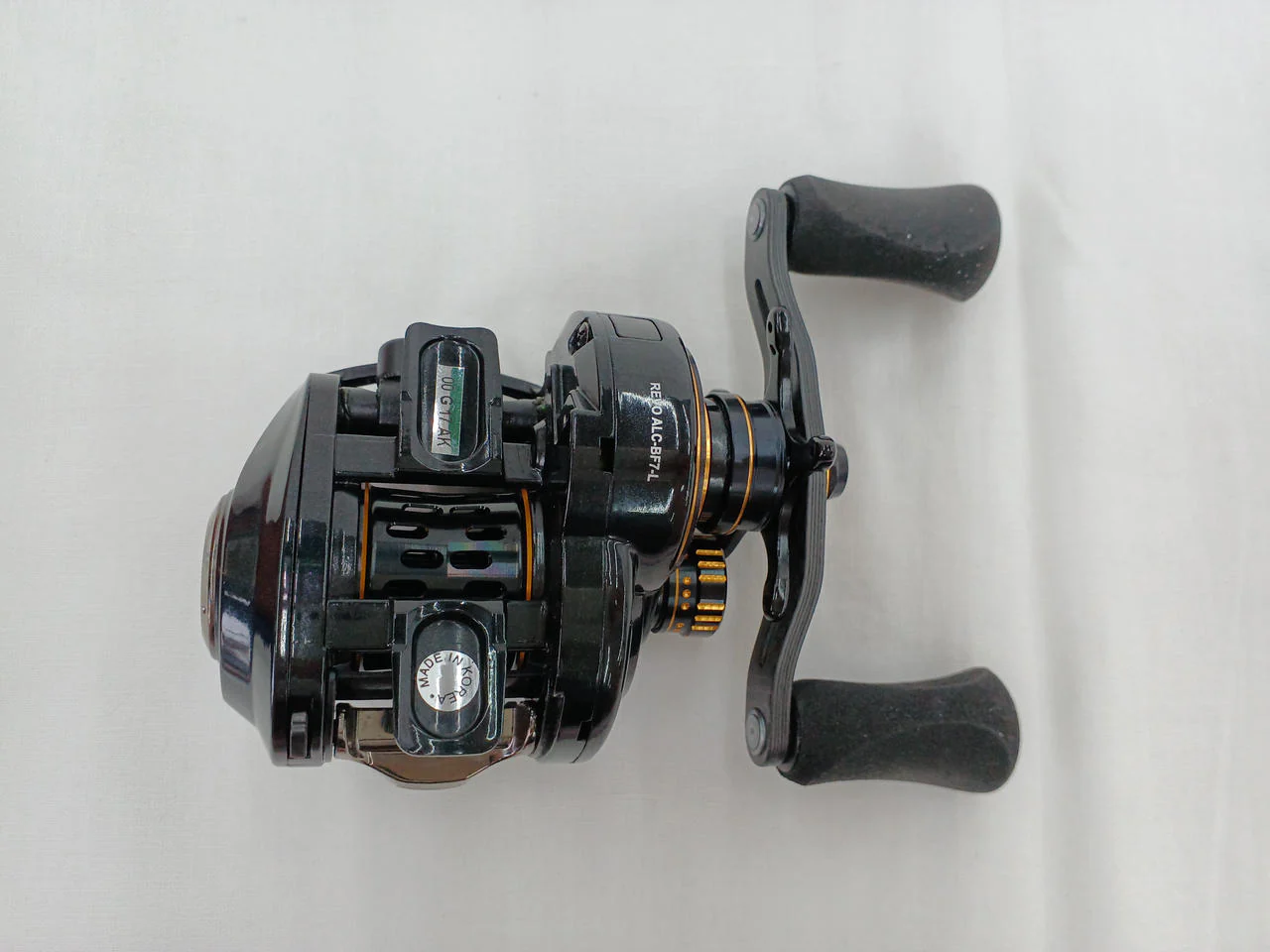 ABU GARCIA Baitcasting Reel REVO ALC-BF7 - Image 5