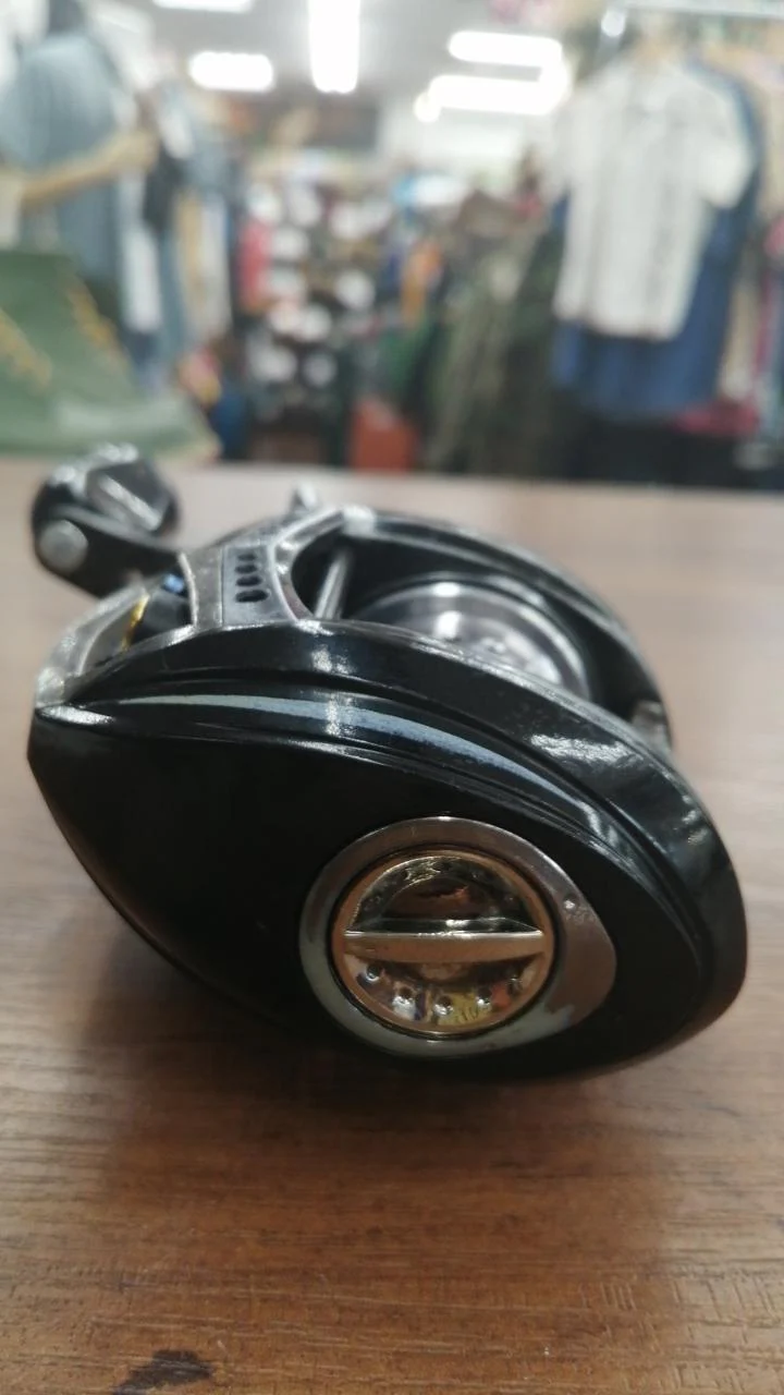 ABU GARCIA Baitcasting Reel REVO LTZ AE74-RACING - Image 8