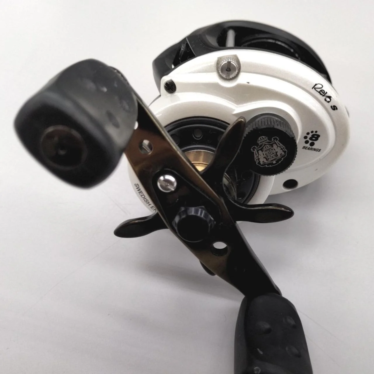 ABU GARCIA Baitcasting Reel RV03 S-L - Image 6