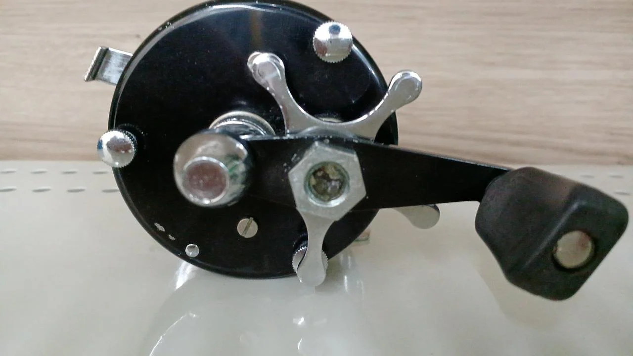 ABU GARCIA Old Reel AMBASSADEUR 5000C - Image 3