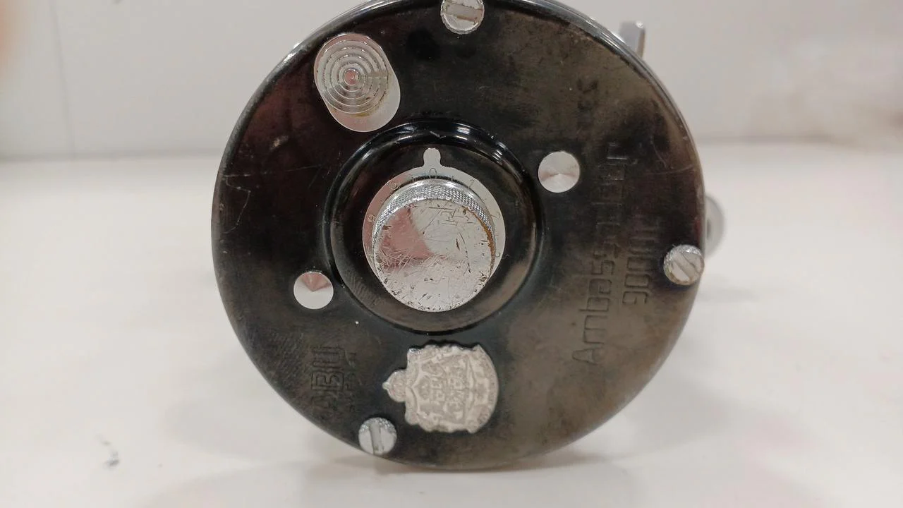 ABU GARCIA Reel AMBASSADEUR 9000C - Image 2