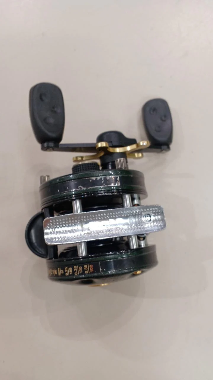 ABUGARCIA Bait Reel AMBASSADOR 4600C - Image 3