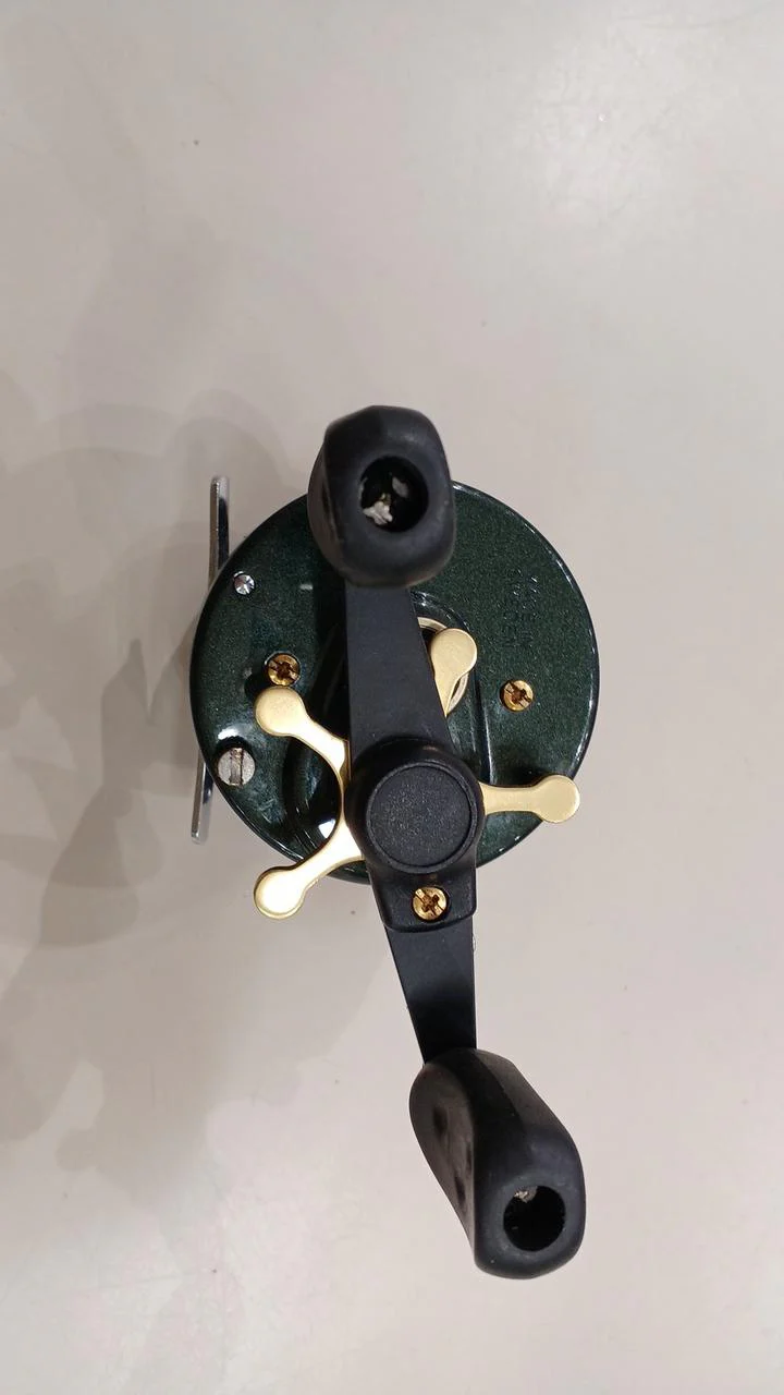 ABUGARCIA Bait Reel AMBASSADOR 4600C - Image 5