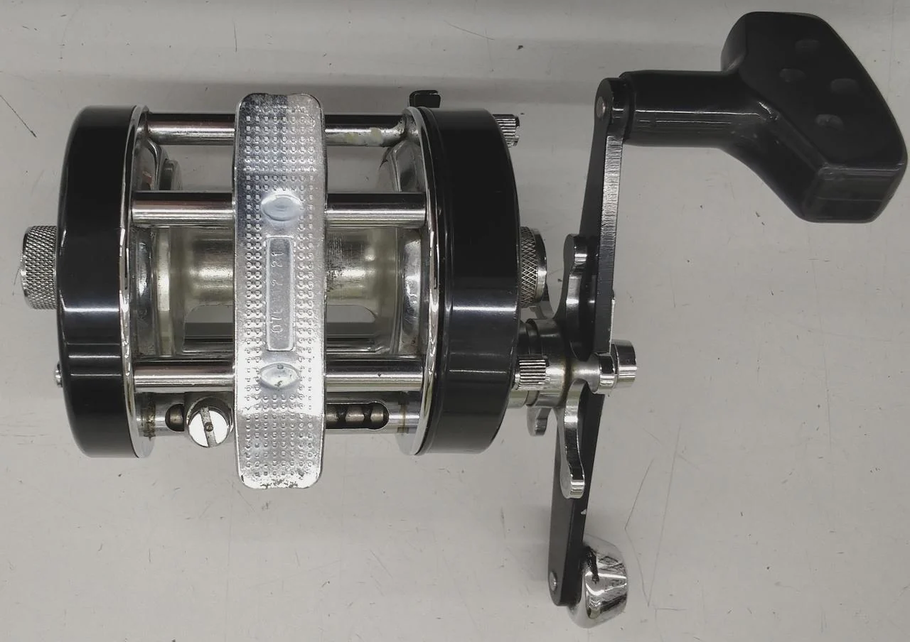 ABUGARCIA /Bait reel for saltwater AMBASSADEUR6500CL - Image 6