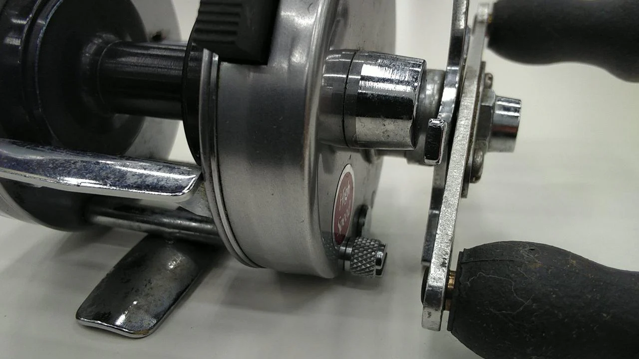 AbuGarcia Baitcasting reel 2500C - Image 7