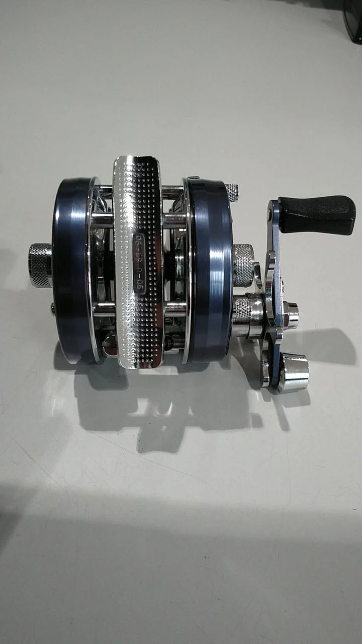 ABUGARCIA Baitcasting Reel AMBASSADEOR 4500C - Image 4