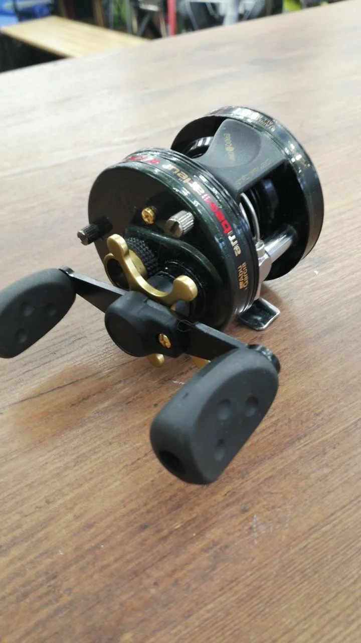 ABUGARCIA Baitcasting Reel AMBASSADER 4600C PEAL DEAL - Image 2