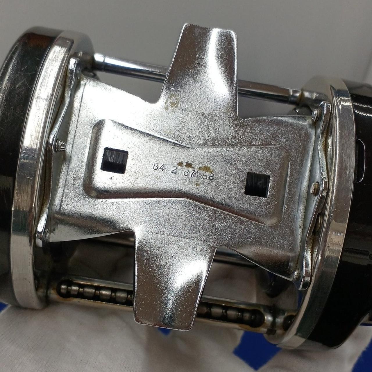 AbuGarcia Baitcasting Reel AMBASSADEUR 10000CL - Image 8