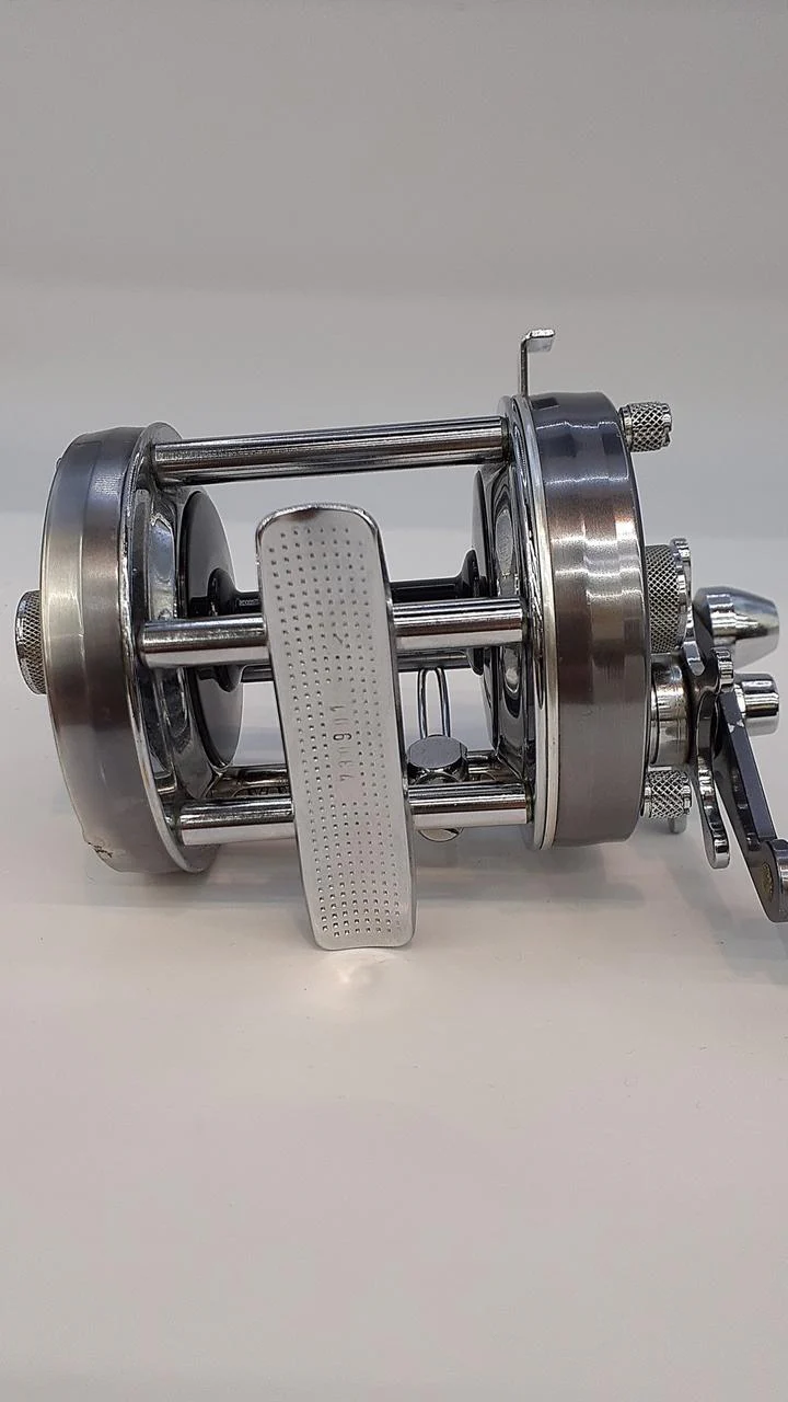 AbuGarcia Baitcasting Reel AMBASSADEUR 6500C 1973 - Image 12
