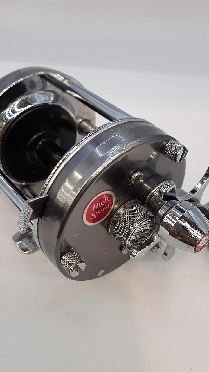 AbuGarcia Baitcasting Reel AMBASSADEUR 6500C 1973 - Image 8