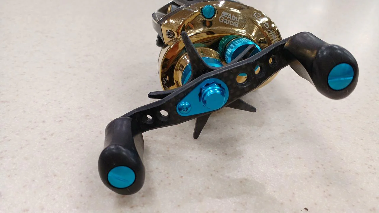 AbuGarcia Baitcasting Reel AMBASSADOR REVO AKATSUKI - Image 5