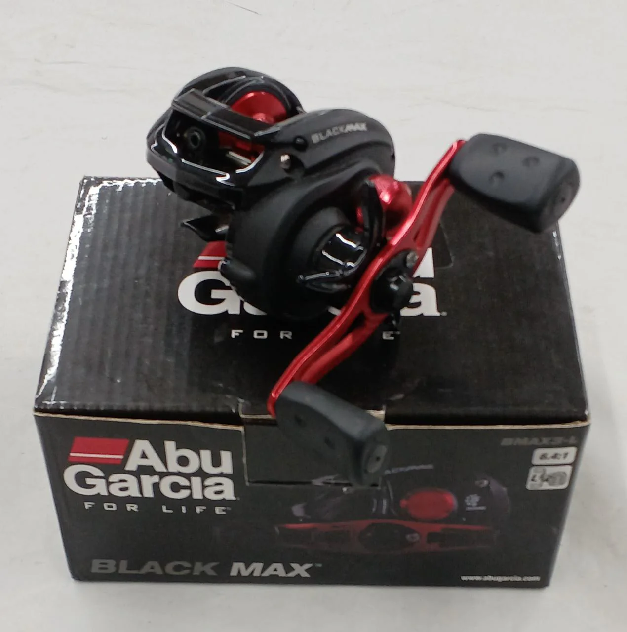ABUGARCIA Baitcasting Reel BLACK MAX BMAX3-L