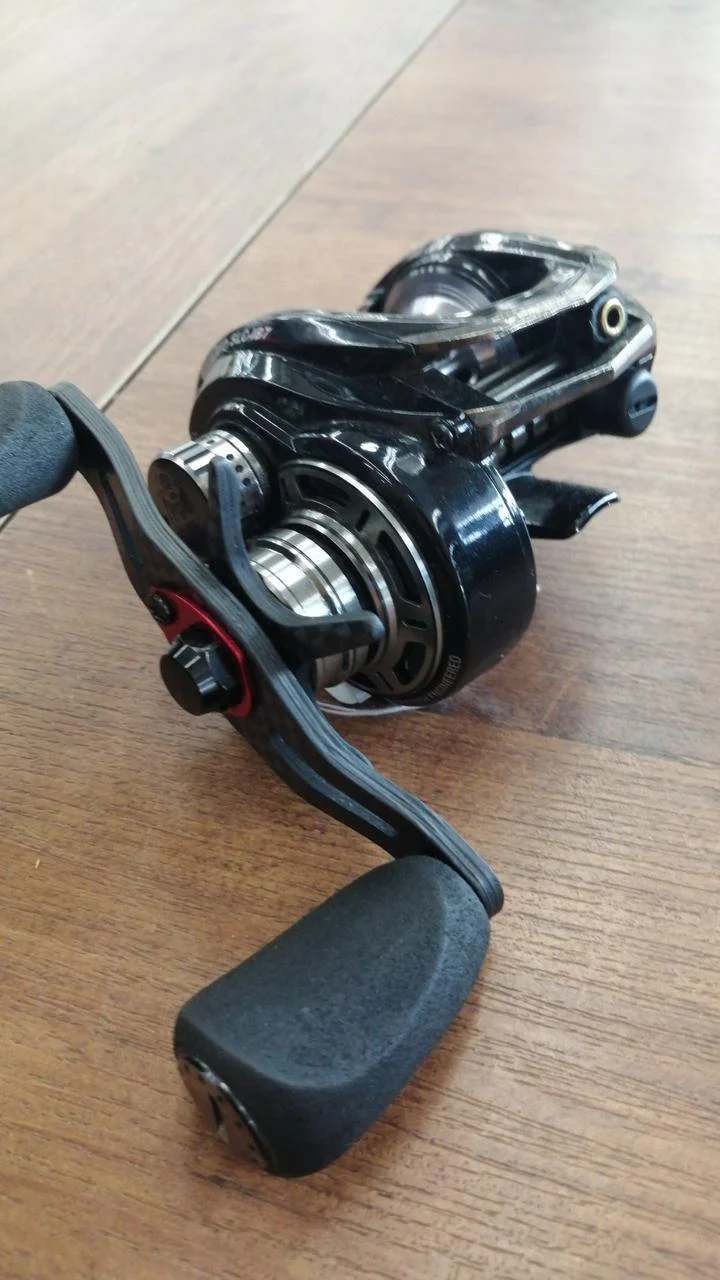 ABUGARCIA Baitcasting Reel REVO SLC-IB7 - Image 2