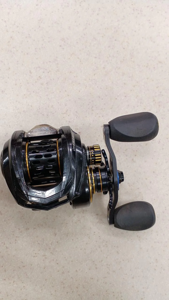 AbuGarcia Baitcasting Reel REVOALC-BF7 - Image 6