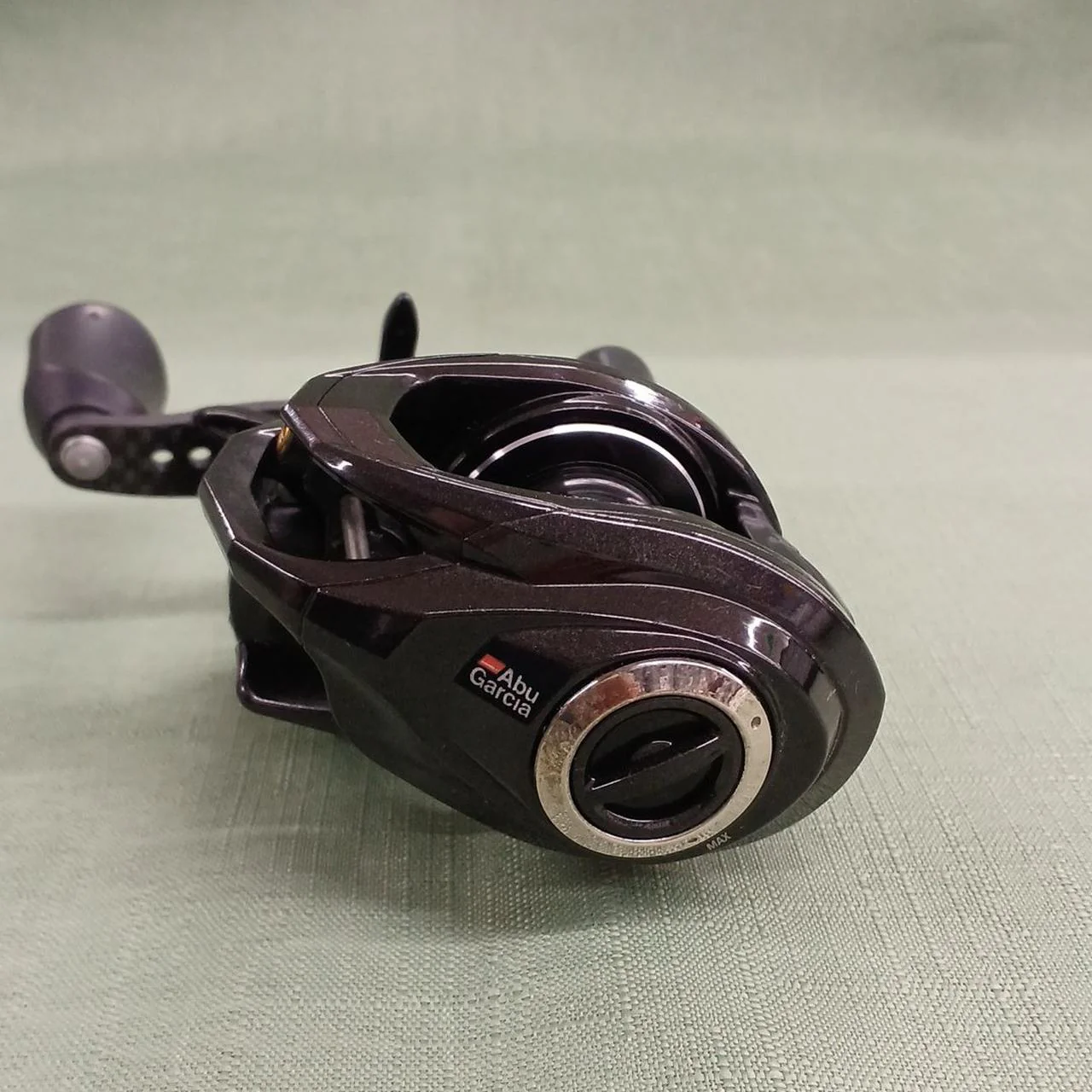 ABUGARCIA Baitcasting Reel ROXANI8 - Image 3