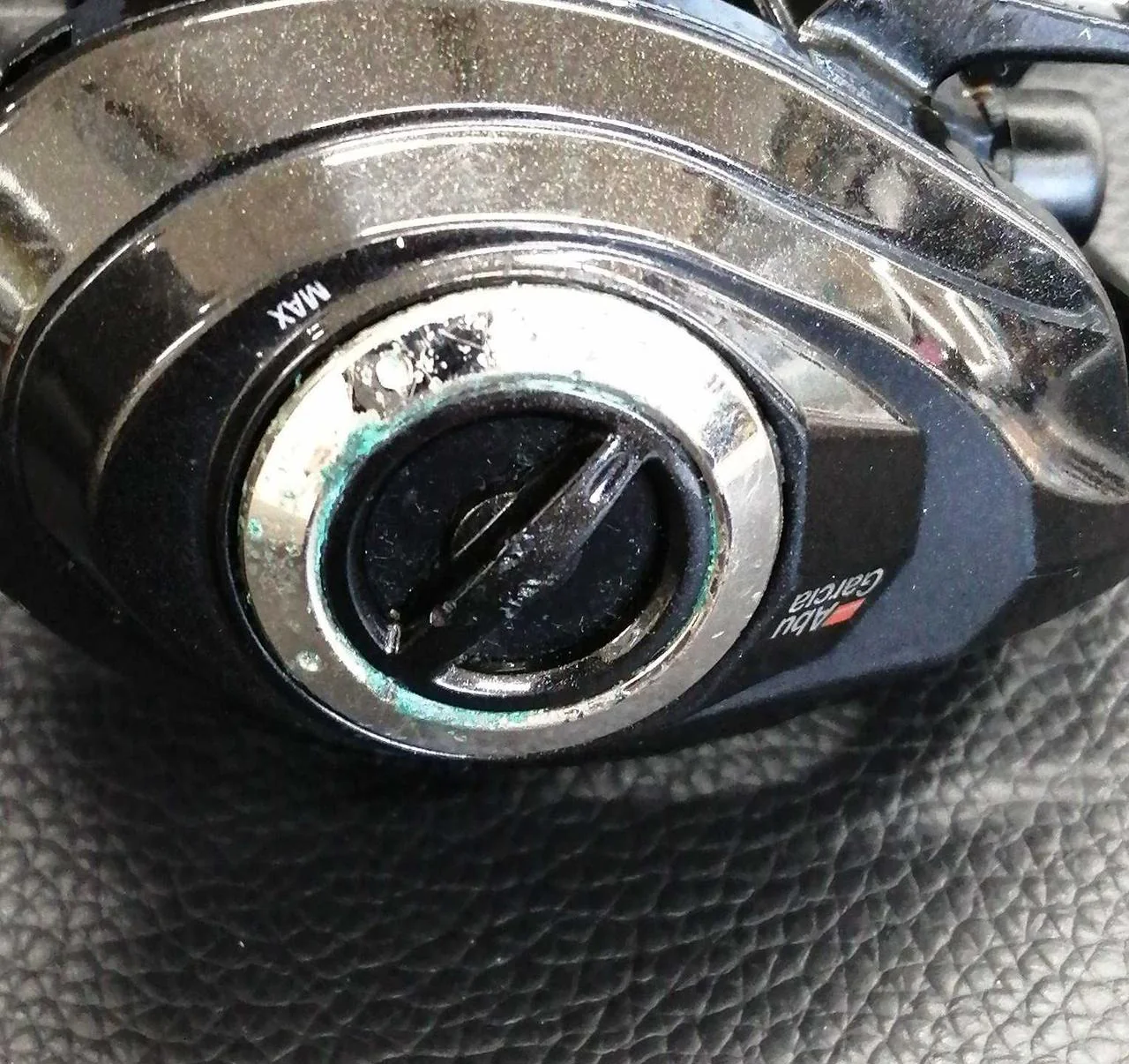 AbuGarcia Baitcasting reel ROXANI8 - Image 6