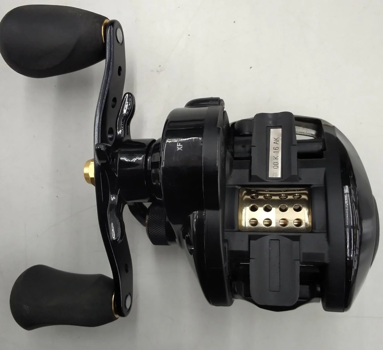 AbuGarcia Baitcasting Reel XROSSFIELD7 - Image 2