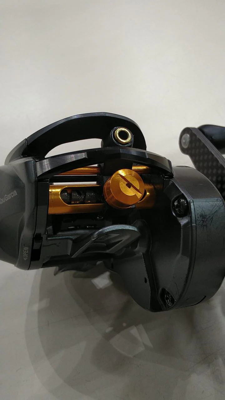 AbuGarcia Bait reel ZENON BEAST9-L - Image 9