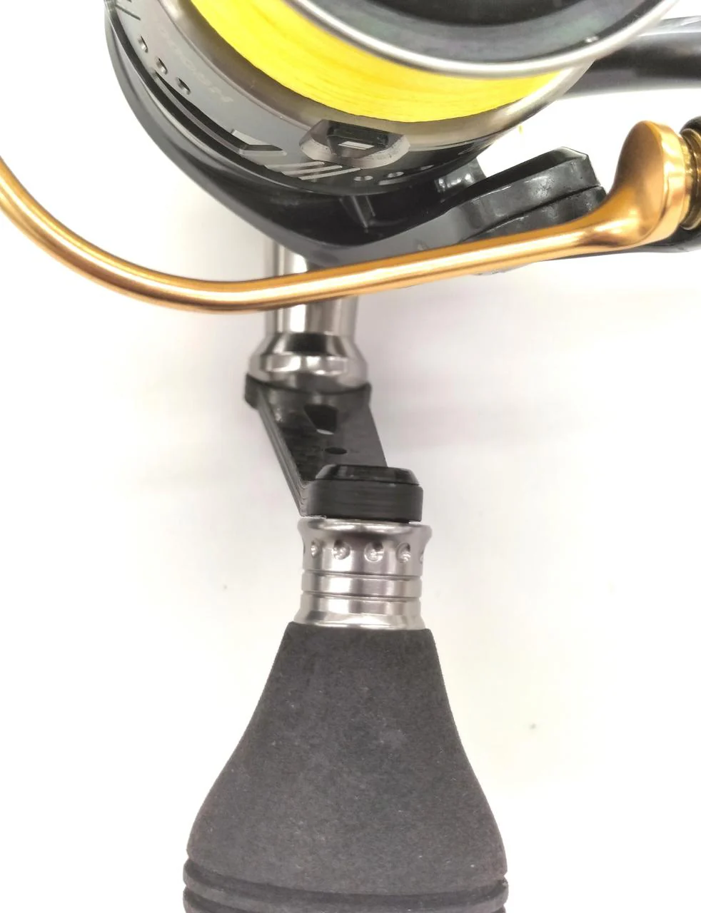 ABUGARCIA Reel ALX3000SH - Image 2