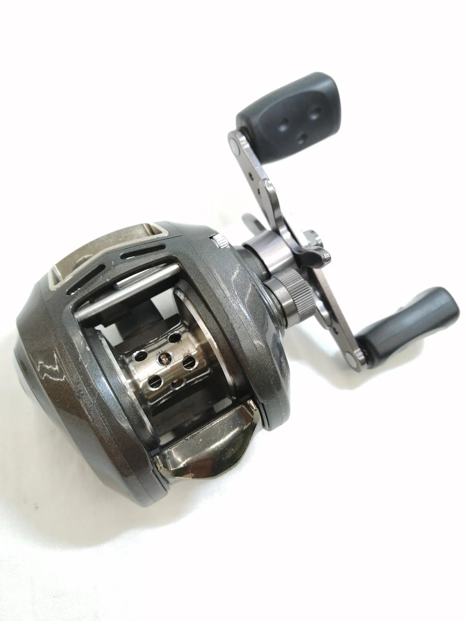 ABUGARCIA Reva Elite Baitcasting Reel REVA ELITE