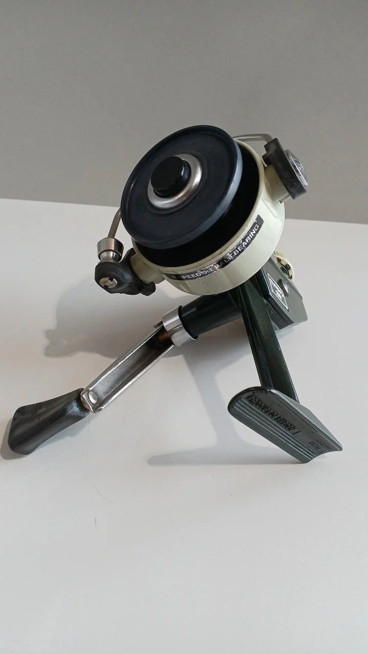 ABUGARCIA Spinning Reel CARDINAL 33 - Image 4