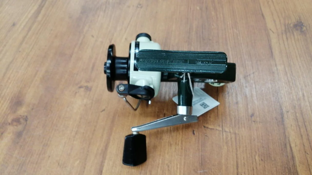 ABUGARCIA Spinning Reel CARDINAL 44 - Image 5