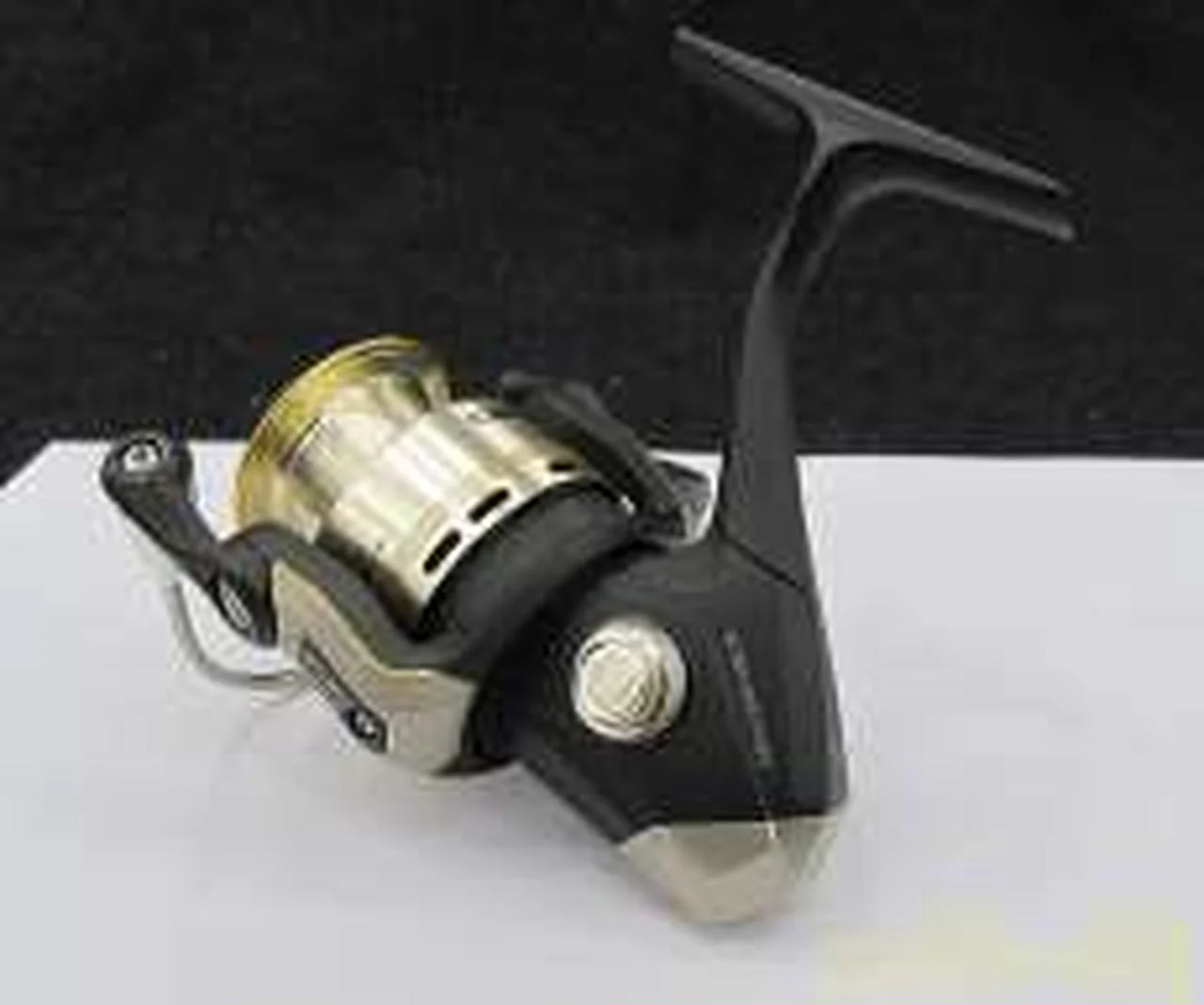 ABUGARCIA Spinning Reel CARDINAL 802 - Image 2