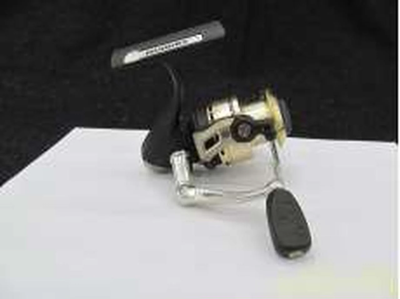 ABUGARCIA Spinning Reel CARDINAL 802 - Image 5