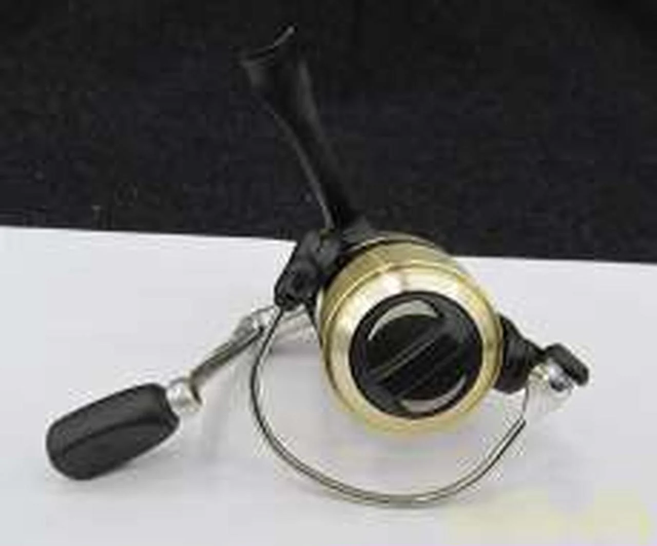 ABUGARCIA Spinning Reel CARDINAL 802 - Image 7