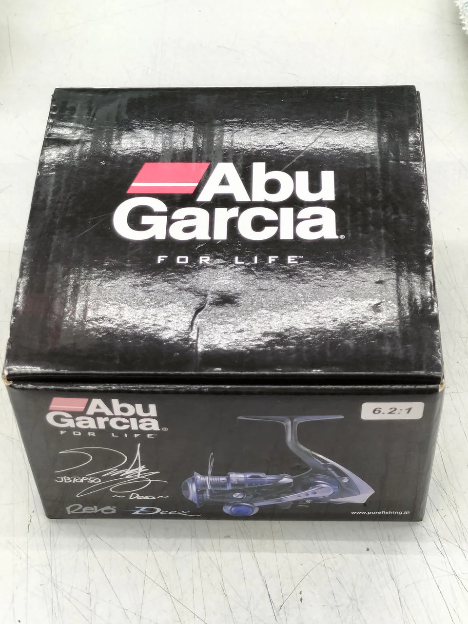 AbuGarcia Spinning Reel REVO DEEZ - Image 11