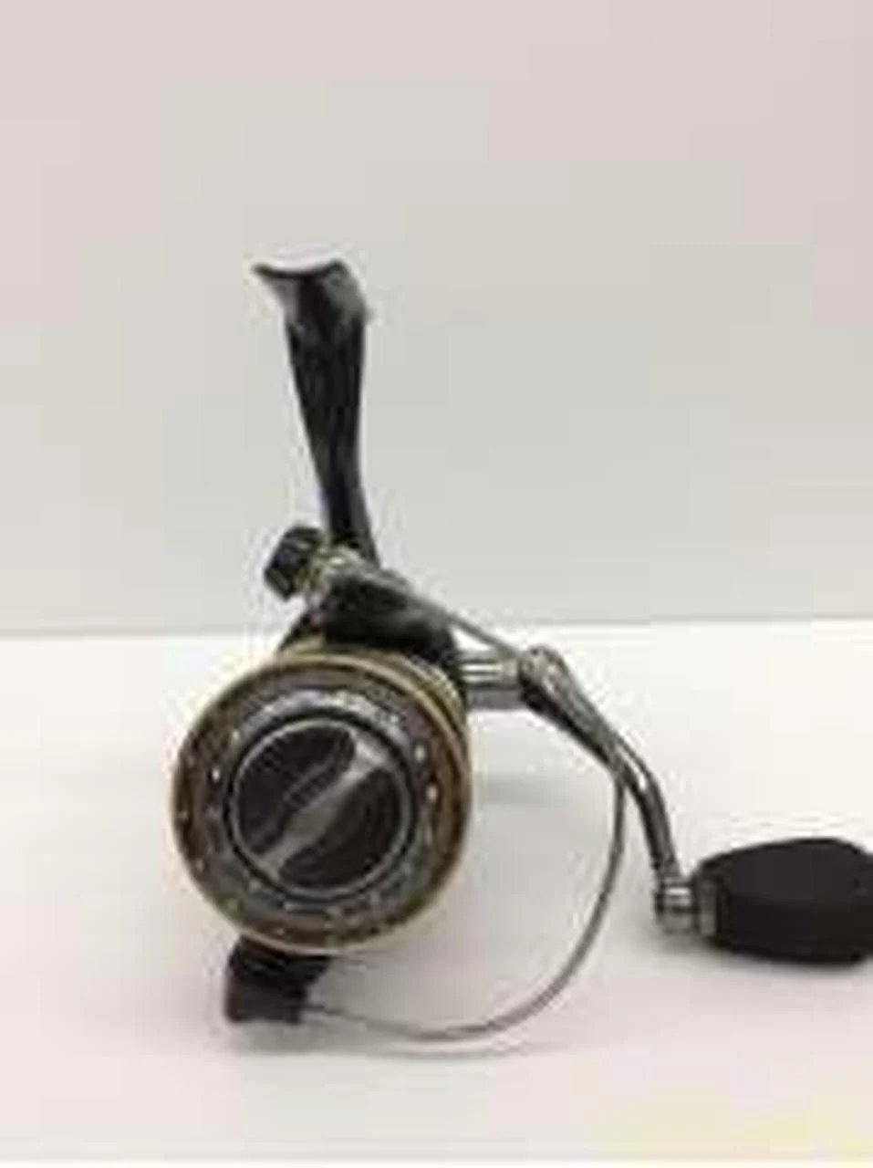 ABUGARCIA Spinning Reel REVO LT 2000SH - Image 4