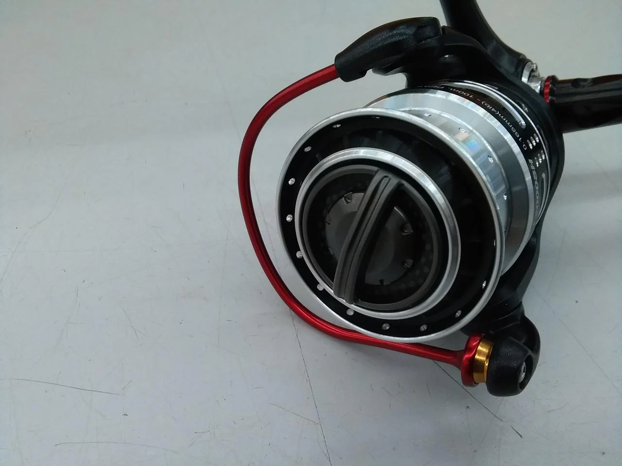 AbuGarcia Spinning Reel REVO MGX THETA 2000SH - Image 8