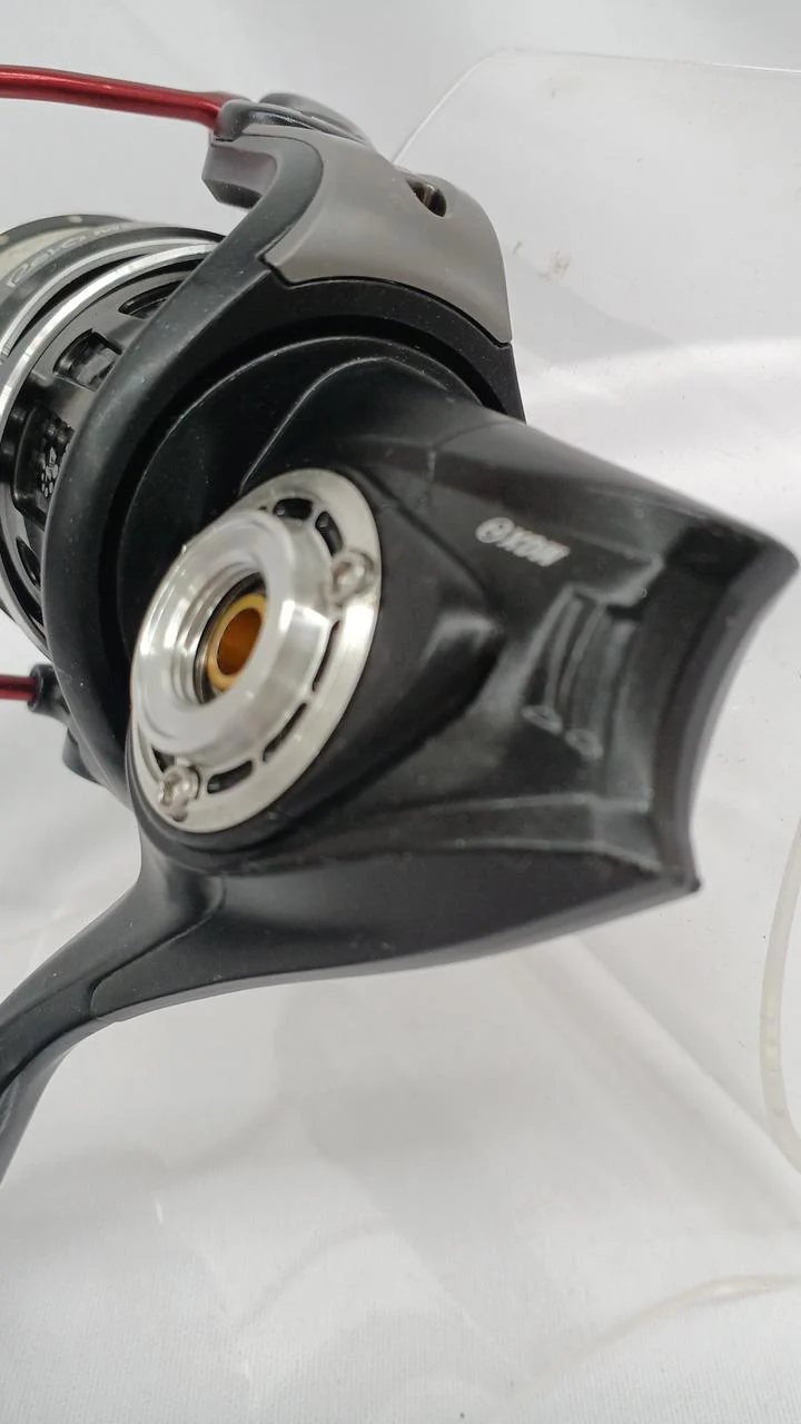 ABUGARCIA Spinning Reel REVO MGX THETA 2000SH - Image 6