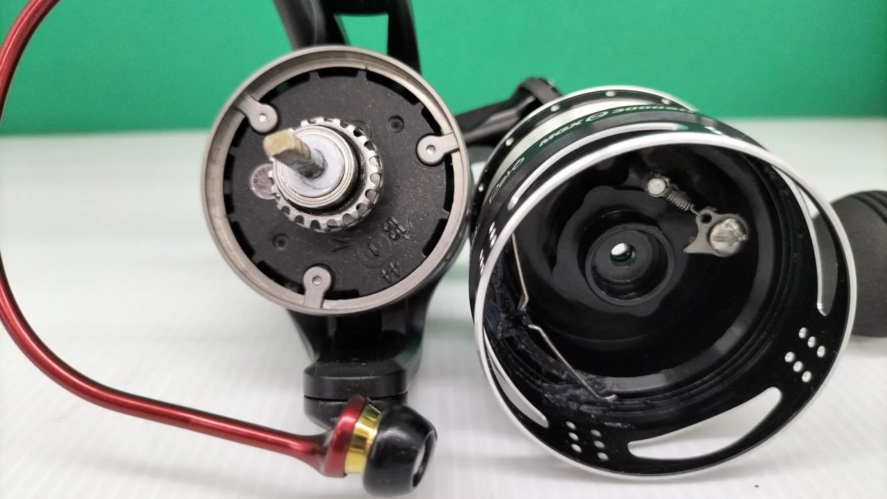 AbuGarcia Spinning Reel REVO MGX THETA 3000SH - Image 6