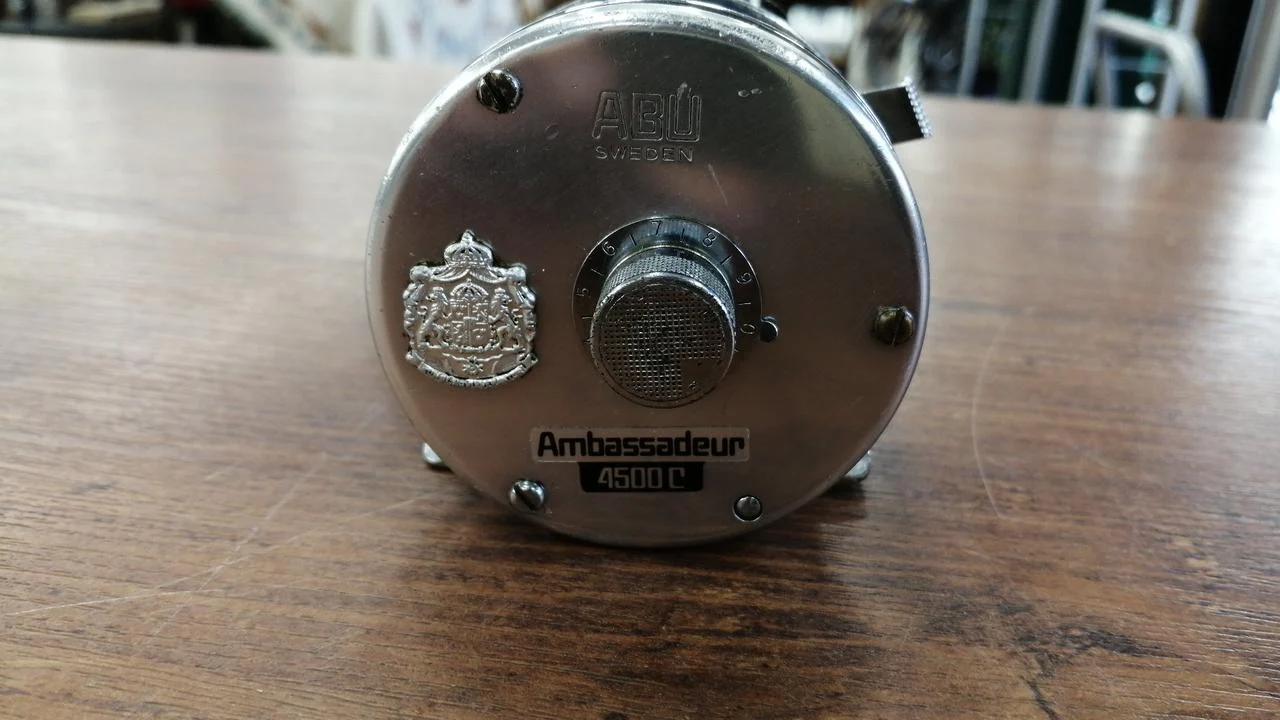 ABUGARCIA Vintage Bait Reel ’77 AMBASSADEUR 4500C - Image 3