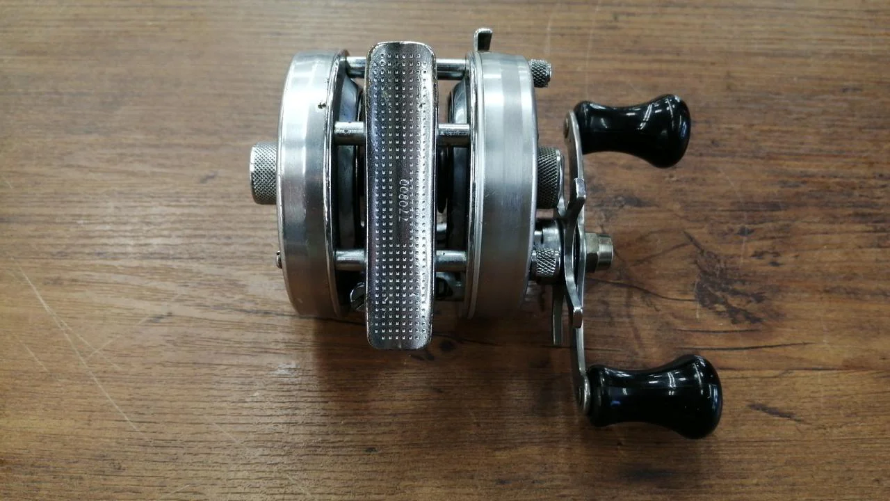 ABUGARCIA Vintage Bait Reel ’77 AMBASSADEUR 4500C - Image 5