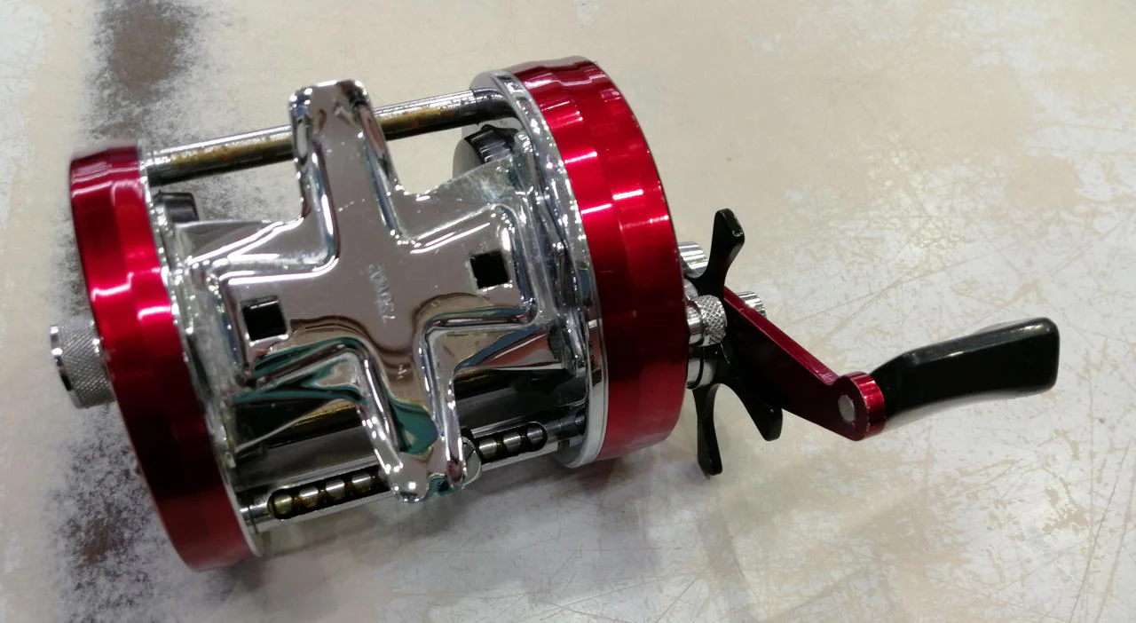 ABUSWEDEN Baitcasting reel AMBASSADEUR7000 - Image 4