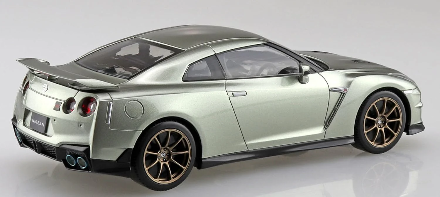 Aoshima 065457 1/32 Bunka Kyozai No. 03-MJ Nissan R35 NISSAN GT-R 2024 Millennium Jade - Image 4