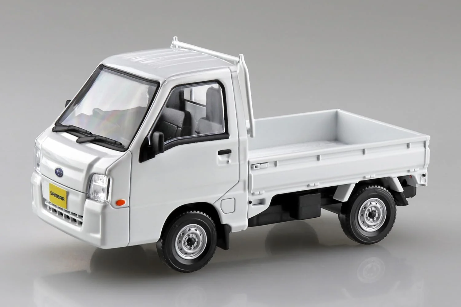 Aoshima 065785 1/32 Raku Plastic Snap Kit No.05-FW Subaru Sambar Truck Frost White - Image 11