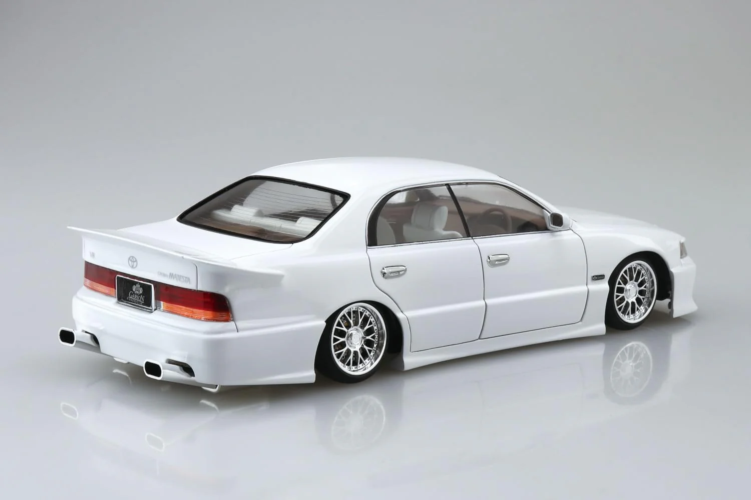Aoshima 068311 1/24 Bunka Kyozai The Tuned Car Series No.89 Toyota GARSON UZS141 Majesta '91 - Image 8