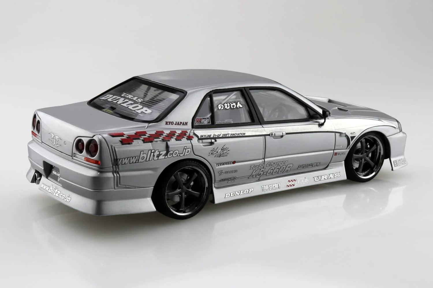 Aoshima 068779 1/24 The Tuned Car Series No.20 Nissan URAS 2002 D1Spec Replica ER34 Skyline '01 - Image 2