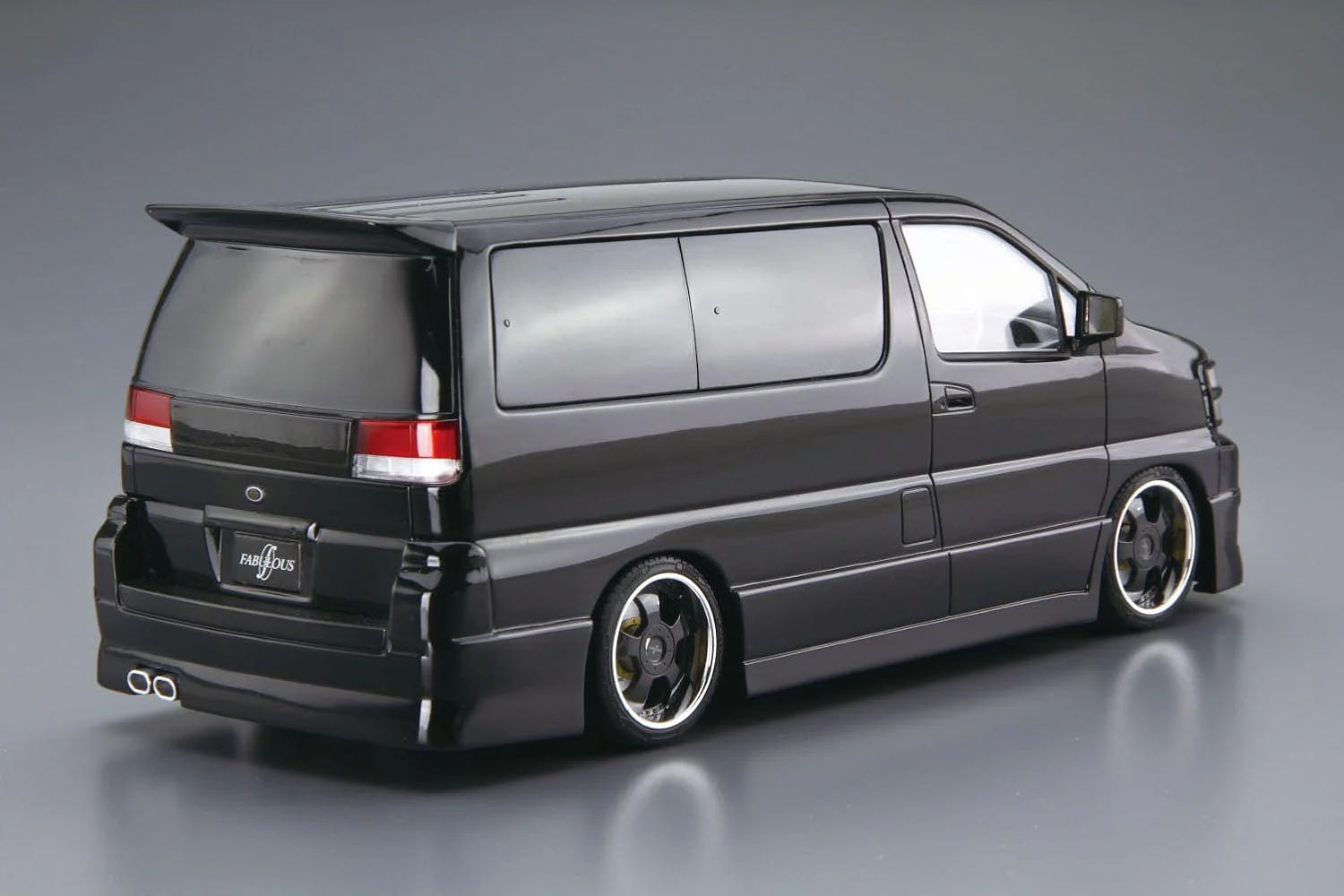 Aoshima 069080 1/24 Bunka Kyozai The Tuned Car Series No.43 Nissan Fabless APE50 Elgrand '00 - Image 4